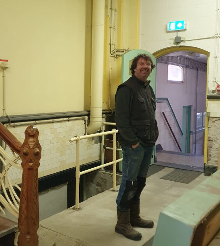 Sjoerd in de Turfcentrale